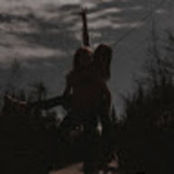 Profile Picture of Addie Day (@addieleighann2) on Poshmark