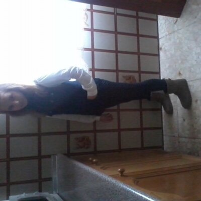 Profile Picture of Larabanda (@larita200371) on Twitter