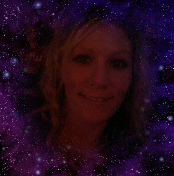 Profile Picture of Ashley Gillispie (@gillispieashley) on Poshmark