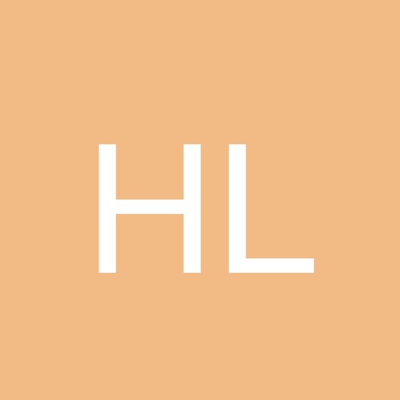 Profile Picture of Hye joon Lee (@lhyejoon232) on Poshmark