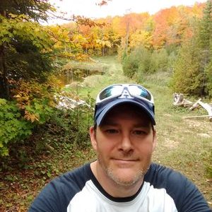 Profile Picture of Jeffrey Muller (@MullerJeff) on Twitter