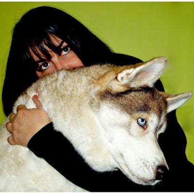 Profile Picture of Lorraine Marks (@lolmarks75) on Twitter