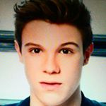 Profile Picture of fan_de_lenni_kim (@lencotjessica) on Instagram