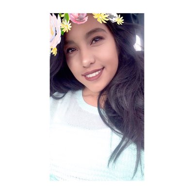 Profile Picture of Edith (@editholea1828) on Twitter