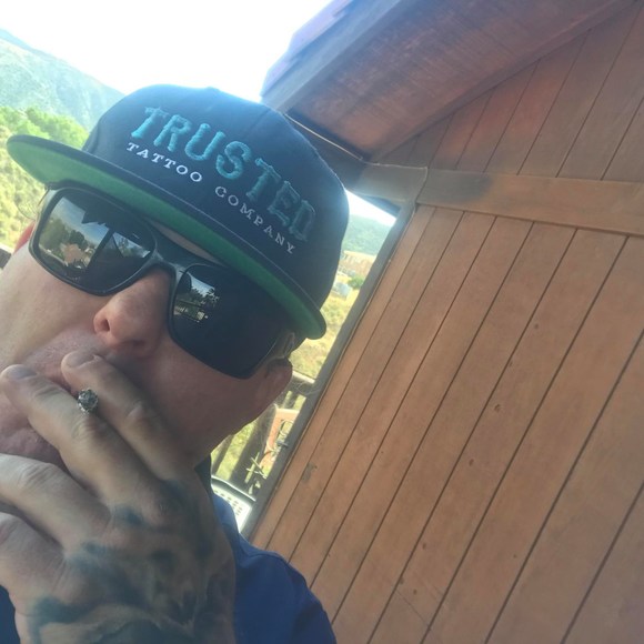 Profile Picture of Jeff Fagan (@jeff_fagan) on Poshmark
