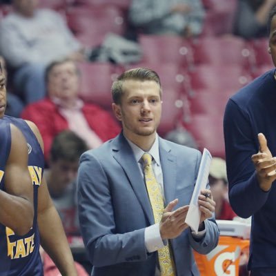 Profile Picture of Mike Chapman (@realMChapman) on Twitter