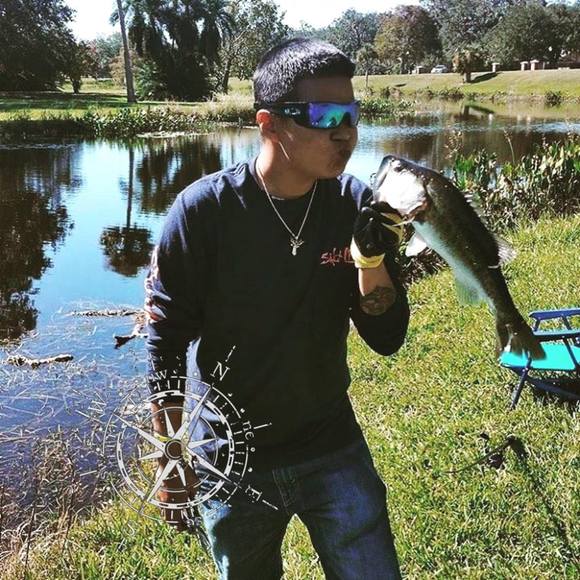 Profile Picture of Chris Ledford (@chris89ledford) on Poshmark