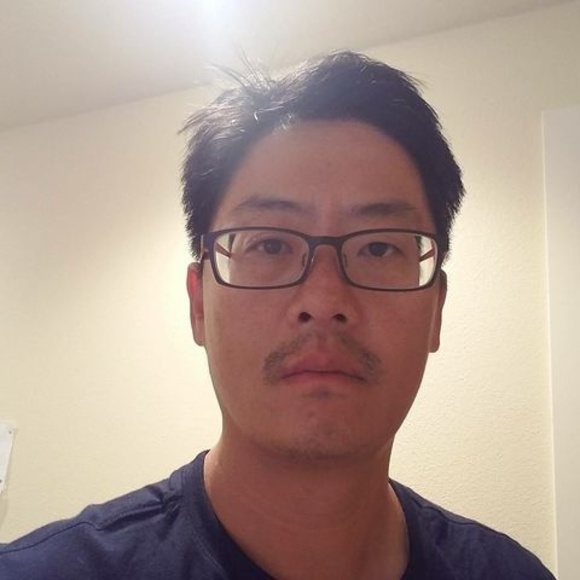 Profile Picture of Steven Tsang (@steventsang) on Poshmark