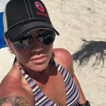 Profile Picture of Donna Graves (@hotcalirunner_317) on Instagram