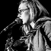 Profile Picture of Julia Rieck (Juli Ly-Rieck) (@julily-rieck3042) on Youtube