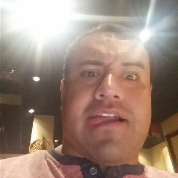 Profile Picture of Brian Navarro (@bnava1716) on Poshmark