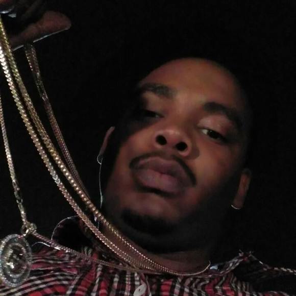 Profile Picture of Joey Dukes (@doejoe1008) on Poshmark