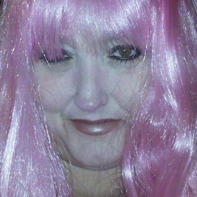 Profile Picture of Kim Obenchain (@kimobie) on Twitter