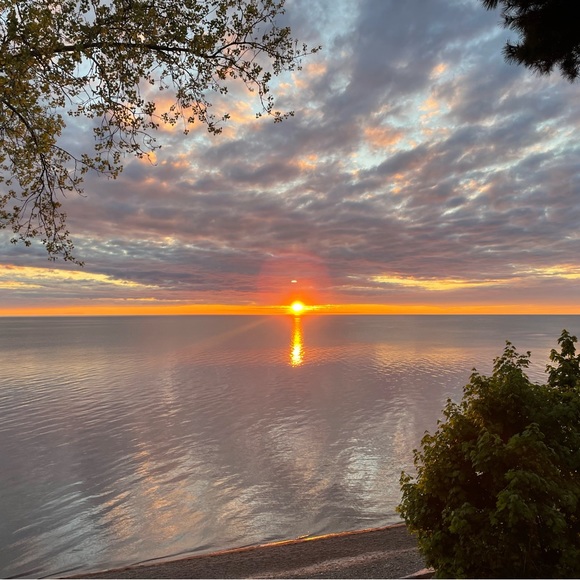 Nora Kelley - Poshmark Profile Picture of Nora Kelley (@norakelley44) on Poshmark