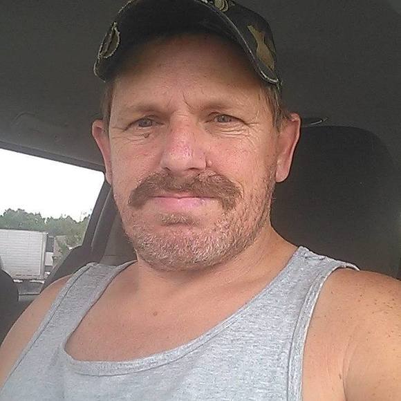 Profile Picture of Joe Goodson (@joegoodson) on Poshmark