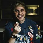 Profile Picture of michael clifford (@michealclifford) on Instagram