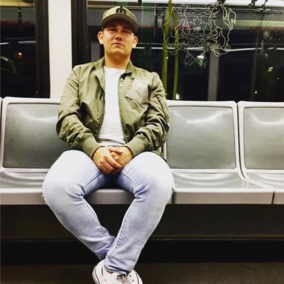 Profile Picture of Brandon Woltjer (@brandonwoltjer) on Poshmark