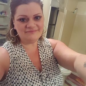 Profile Picture of Rebecca Ann Simms (@Beccaannsimms) on Twitter