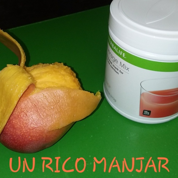 Profile Picture of Valerio Garcia (@gavagarcia) on Poshmark