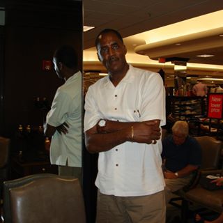 James Ransburg - Facebook Profile Picture of James Ransburg (@james.ransburg.5) on Facebook