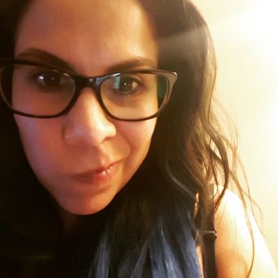 Profile Picture of Maria Elena Valencia (@mavalencia) on Twitter