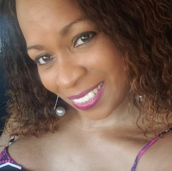 Profile Picture of Dt carla Scroggins (@dacious1961) on Poshmark