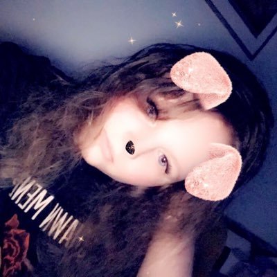 Profile Picture of Nadine Kern (@Nadine_Kern2) on Twitter