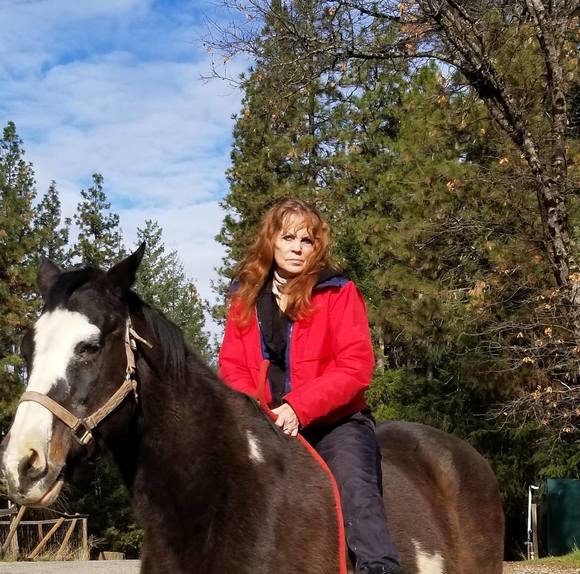 Profile Picture of Deborah Stapleton (@debvs1949) on Poshmark