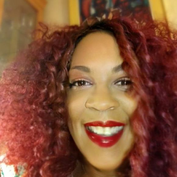 Profile Picture of Kimberly Tyler (@diamond_1990) on Poshmark