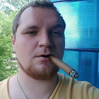 Profile Picture of Dennis Makedon (@evilden) on Facebook