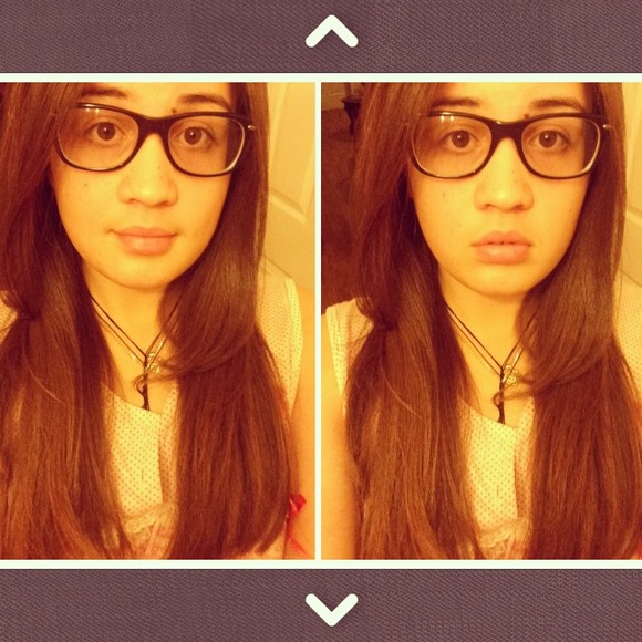 Profile Picture of Ariely Pichardo (@ariely_) on Poshmark