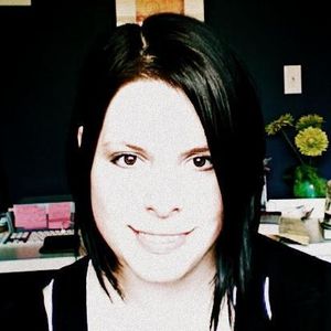 Profile Picture of Laura Hatton (@emmathelou) on Myspace