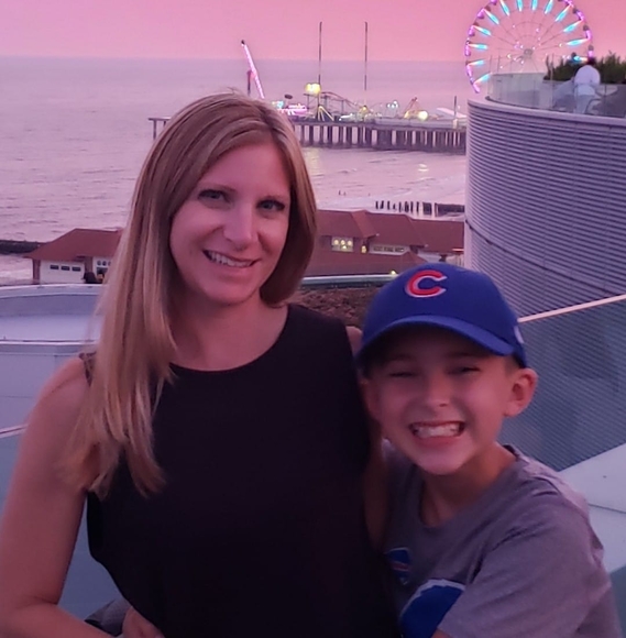 Profile Picture of Dawn Troidl (@dawntr) on Poshmark