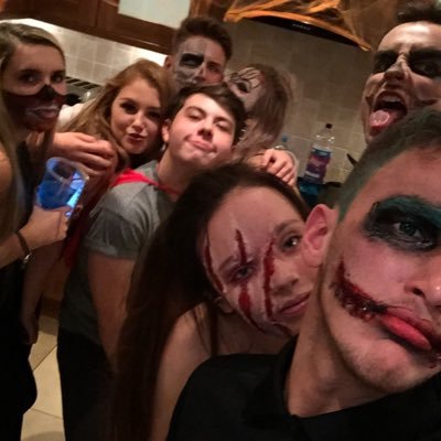 Profile Picture of Aaron Gates-Lincoln (@aarongates_) on Twitter