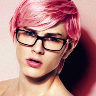 Profile Picture of Skylar James (@theskylarjames) on Twitter