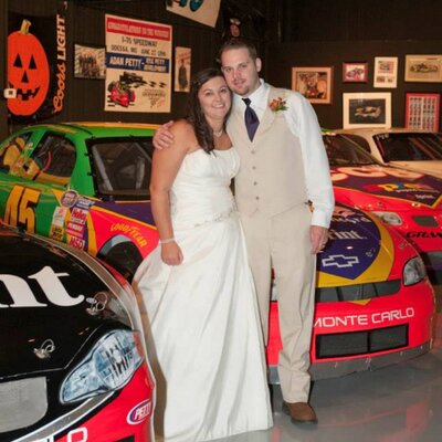 Profile Picture of Tim & Kristen Fishel (@TimFishelmotors) on Twitter