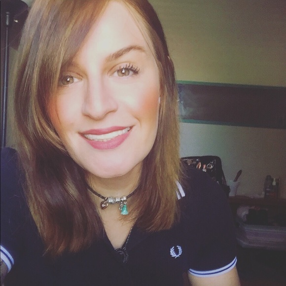 Profile Picture of Juliana Gandini (@judesiree) on Poshmark