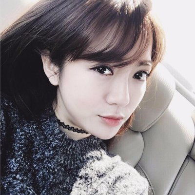 Profile Picture of Phùng Trang (@PhungTrang1012) on Twitter