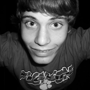 Profile Picture of Cole Bowlin (@7cole7) on Myspace