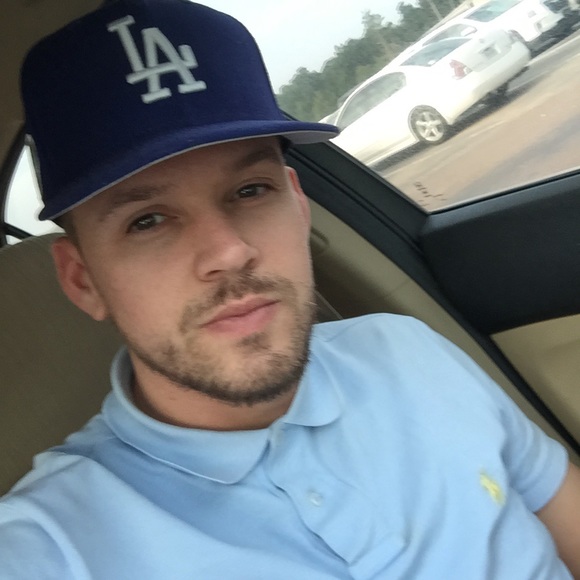 Profile Picture of Chase Boyce (@cboyce9587) on Poshmark