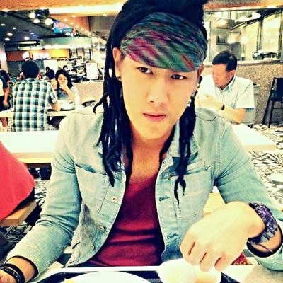 Profile Picture of Steve Chou (@smiscomfort) on Twitter