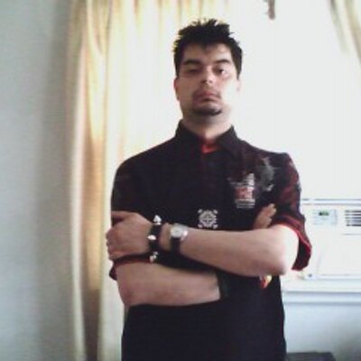 Profile Picture of Jon Mullins (@Mullinsj38) on Twitter