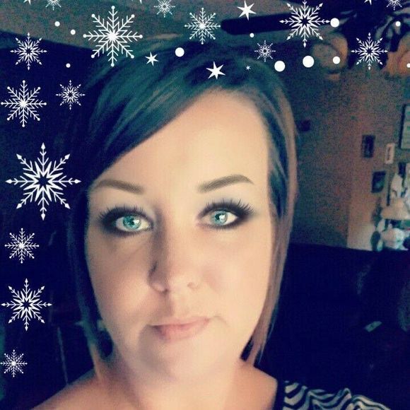 Profile Picture of Jaime Brown brannon (@jbrannon79) on Poshmark