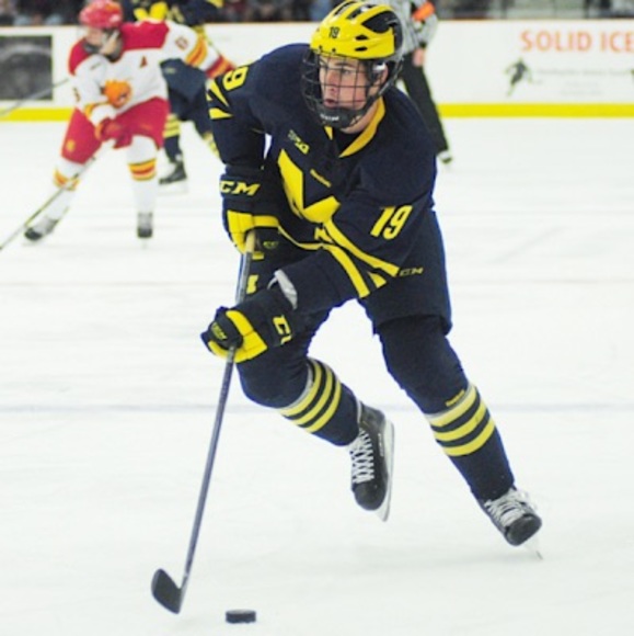 Profile Picture of Nina Winborn (@ninawinborn8) on Poshmark