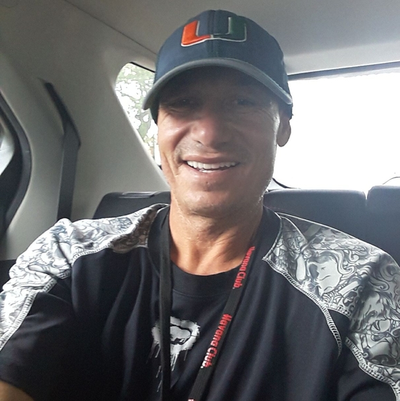 Profile Picture of Adonis Lopez (@adonisluvsjlo) on Poshmark