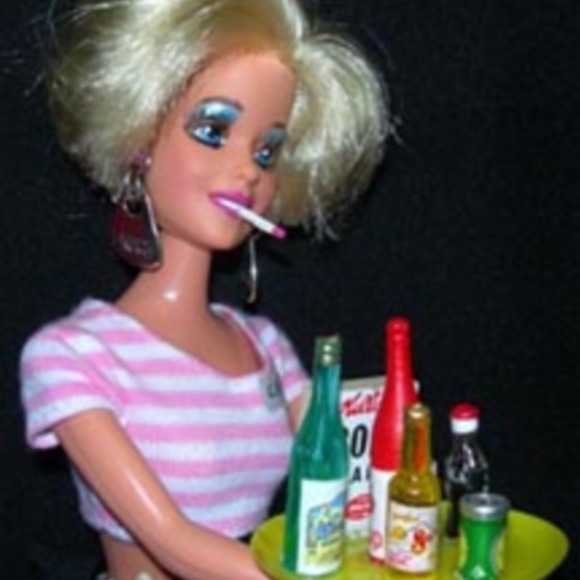 Profile Picture of Mandi Watson (@mandimoon11) on Poshmark