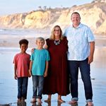 Profile Picture of Christinia O'Connor Ellett (@living_the_teacher_life) on Instagram