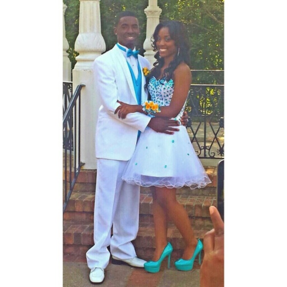 Profile Picture of Odis Larry (@trippleodis) on Poshmark