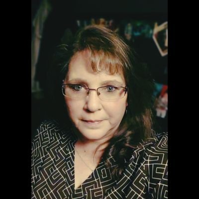 Profile Picture of Deborah Bergeron (@DKBergeron) on Twitter