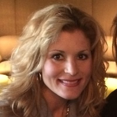 Profile Picture of Lori Marcus (@lorimarcus24) on Twitter